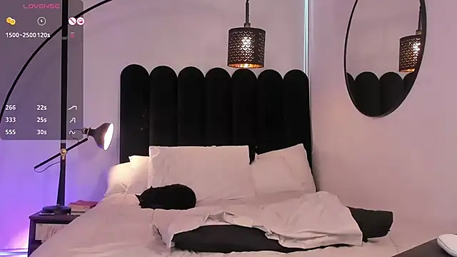 Snapshot of ariana_fitl_ chatting on 03-09-25, 07:15 ariana fitl online show from 03-09-25, 07:15