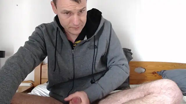 geree84 online show from 03-13-25, 01:40