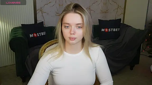 Cassy-Celestial  online show from 12-15-24, 11:42