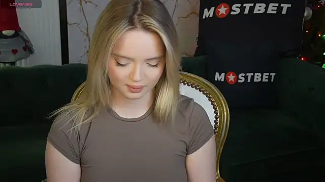 Cassy-Celestial  online show from 12-19-24, 03:18