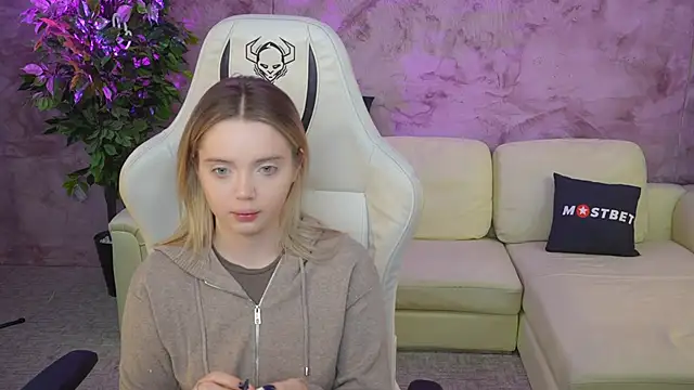 Cassy-Celestial  online show from 01-08-25, 11:52