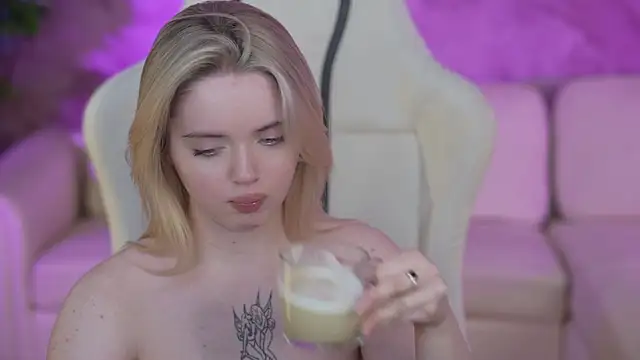 Cassy-Celestial  online show from 02-01-25, 05:49