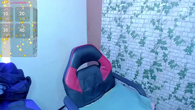 MIABOOBS   online show from 11-24-25, 05:51