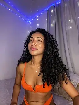 Snapshot of nicoleebony1 chatting on 01-10-25, 11:39 nicoleebony1 online show from 01-10-25, 11:39