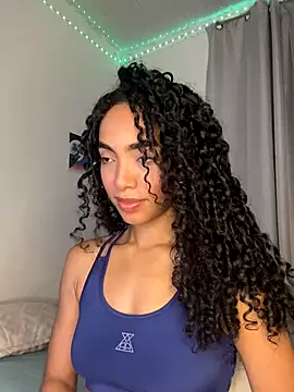 Snapshot of nicoleebony1 chatting on 09-18-25, 10:12 nicoleebony1 online show from 09-18-25, 10:12
