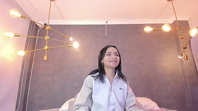 Snapshot of leigh-angels chatting on 11-06-25, 09:37 leigh-angels online show from 11-06-25, 09:37