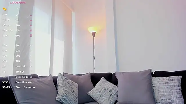 iara martinez online show from 11-10-25, 03:00