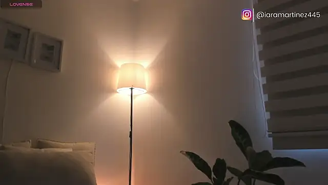 iara martinez online show from 07-28-26, 02:35