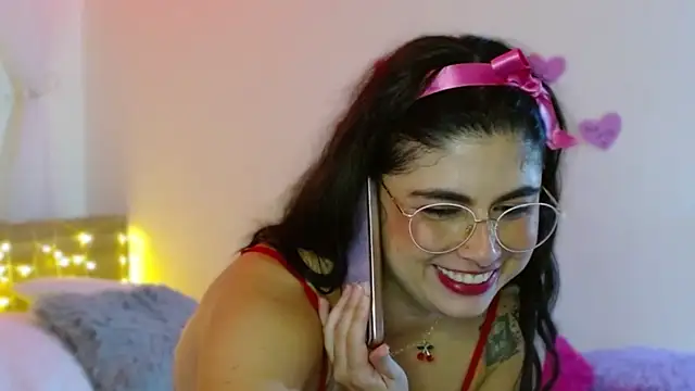 Snapshot of Juliietha_servas chatting on 02-15-25, 02:58 Juliietha servas online show from 02-15-25, 02:58