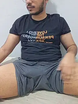 Snapshot of alesssterling chatting on 03-06-26, 06:43 alesssterling online show from 03-06-26, 06:43