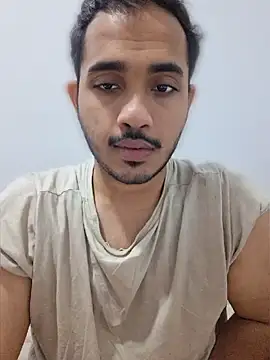 Snapshot of alesssterling chatting on 03-16-26, 03:27 alesssterling online show from 03-16-26, 03:27