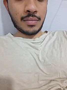 alesssterling online show from 05-19-26, 03:07