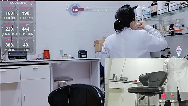 Snapshot of Kathylove_2023 chatting on 02-22-25, 08:29 Kathylove 2023 online show from 02-22-25, 08:29