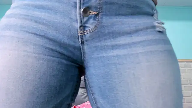 emily hunter12 online show from 09-13-25, 01:33