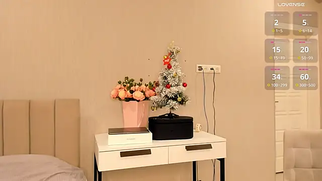 Snapshot of aya_shy chatting on 12-20-24, 08:12 aya shy online show from 12-20-24, 08:12