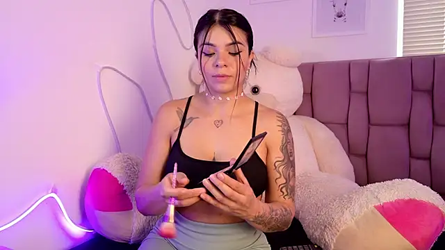 SophiaKarson online show from 11-23-25, 07:35