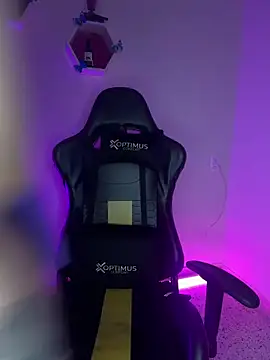 Snapshot of jenna_eyesss chatting on 03-07-25, 10:10 jenna eyesss online show from 03-07-25, 10:10