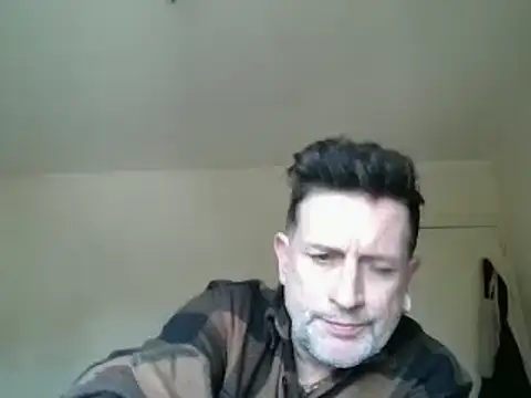 Snapshot of oopsxx chatting on 01-29-25, 12:56 oopsxx online show from 01-29-25, 12:56