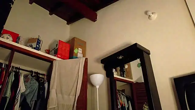 tom thick online show from 10-12-25, 06:51