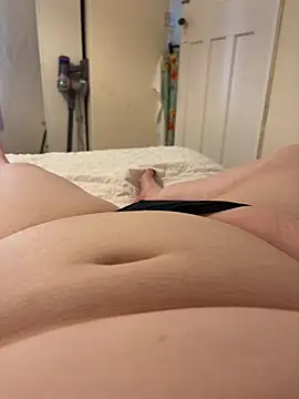 curvygirll2 online show from 06-11-26, 04:49