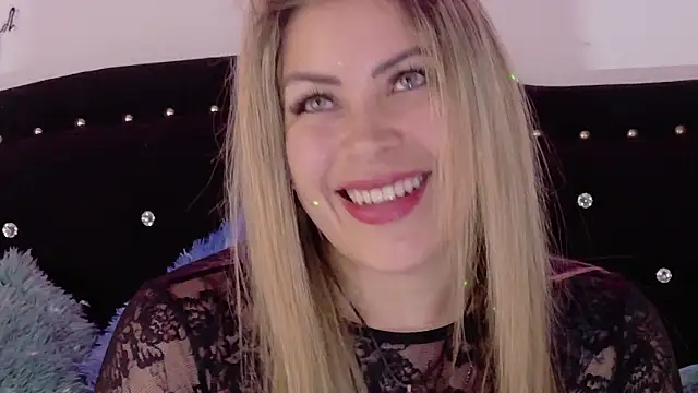 Natalia Montoya online show from 09-09-25, 02:55