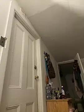 Snapshot of jellese chatting on 09-08-25, 11:37 jellese online show from 09-08-25, 11:37