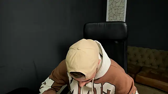 BrandonTate online show from 12-22-25, 02:58