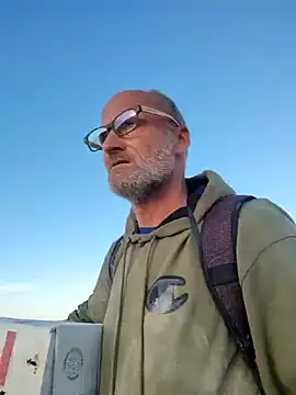 FloppyPickle4u online show from 02-11-25, 12:59