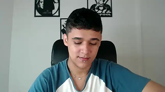 kaiine190 online show from 12-22-24, 03:55