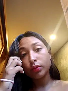 Bonnie Clydeee online show from 11-28-25, 11:35