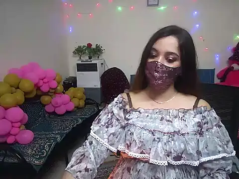 Snapshot of Arushisingh8888 chatting on 01-08-25, 10:48 Arushisingh8888 online show from 01-08-25, 10:48