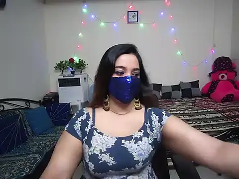 Snapshot of Arushisingh8888 chatting on 02-06-25, 10:37 Arushisingh8888 online show from 02-06-25, 10:37