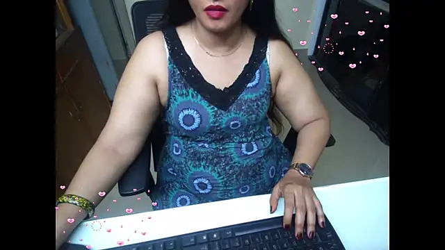 Snapshot of Arushisingh8888 chatting on 09-09-25, 09:09 Arushisingh8888 online show from 09-09-25, 09:09