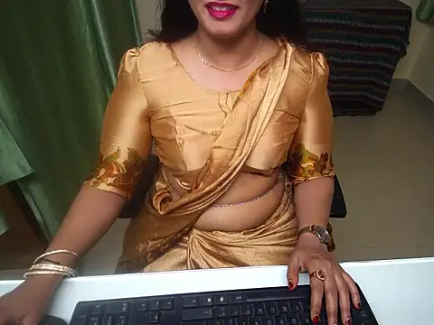 Snapshot of Arushisingh8888 chatting on 10-13-25, 11:54 Arushisingh8888 online show from 10-13-25, 11:54