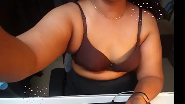 Arushisingh8888 online show from 04-15-26, 02:57