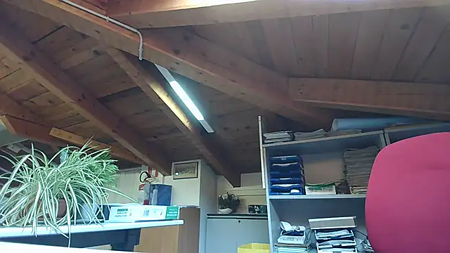 TWENTYONE0021 online show from 01-24-25, 10:21