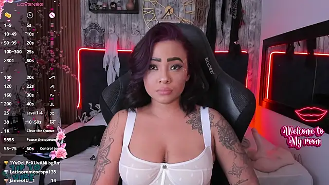 Neko Misaki online show from 01-16-25, 04:07