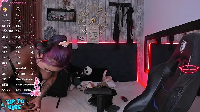 Neko Misaki online show from 01-29-25, 11:41