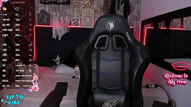 Neko Misaki online show from 02-05-25, 12:38