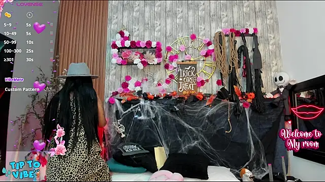 Neko Misaki online show from 10-15-25, 11:32