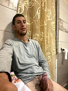 Gionnytav online show from 10-18-25, 06:37