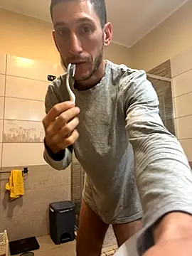 Gionnytav online show from 11-12-25, 04:35