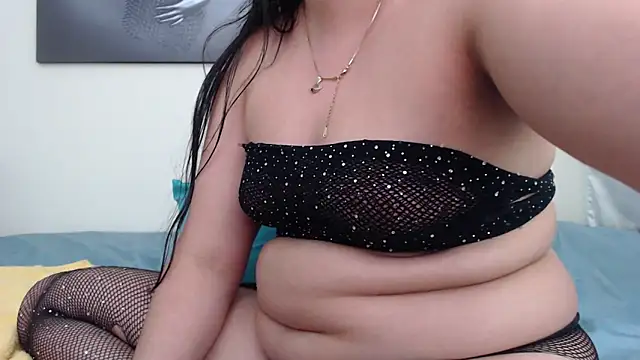 Snapshot of KatrinaRolan chatting on 10-23-25, 09:57 KatrinaRolan online show from 10-23-25, 09:57