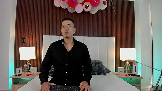 Liana Asaff online show from 02-21-25, 07:21