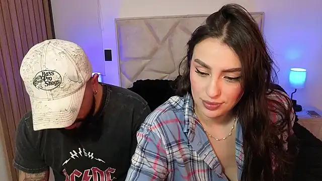 teseo and afroditha  online show from 02-28-26, 03:29