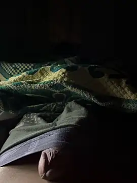 Snapshot of LuisMiguel3312 chatting on 03-11-25, 03:48 LuisMiguel3312 online show from 03-11-25, 03:48