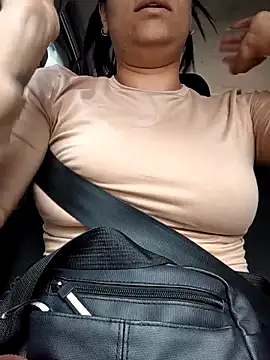 Snapshot of _elektrah chatting on 09-24-25, 05:05  elektrah online show from 09-24-25, 05:05