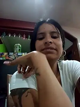 Snapshot of _elektrah chatting on 09-27-25, 11:32  elektrah online show from 09-27-25, 11:32