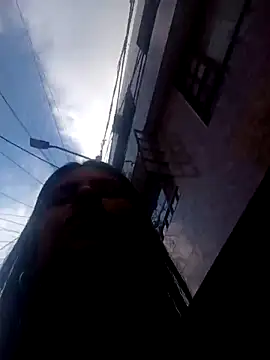 Snapshot of _elektrah chatting on 10-10-25, 08:41  elektrah online show from 10-10-25, 08:41