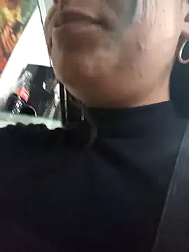 Snapshot of _elektrah chatting on 10-16-25, 10:22  elektrah online show from 10-16-25, 10:22